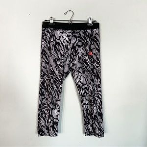 Adidas • Athletic Capris